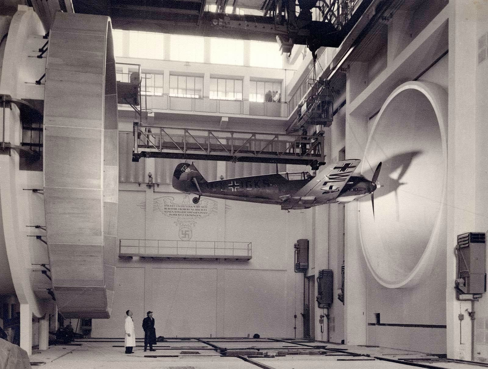 20 - Germans testing a Messerschmitt Bf 109 E3 1940