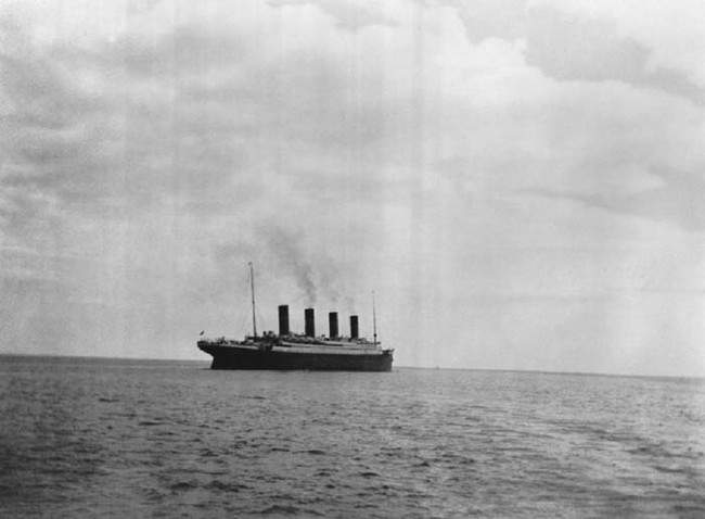 35 - The last picture that was taken of the Titanic before it sank