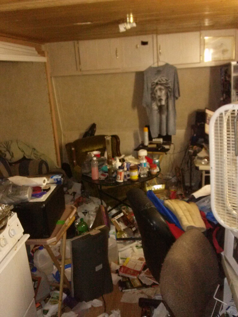 2 - g0m01Rn-thingslife