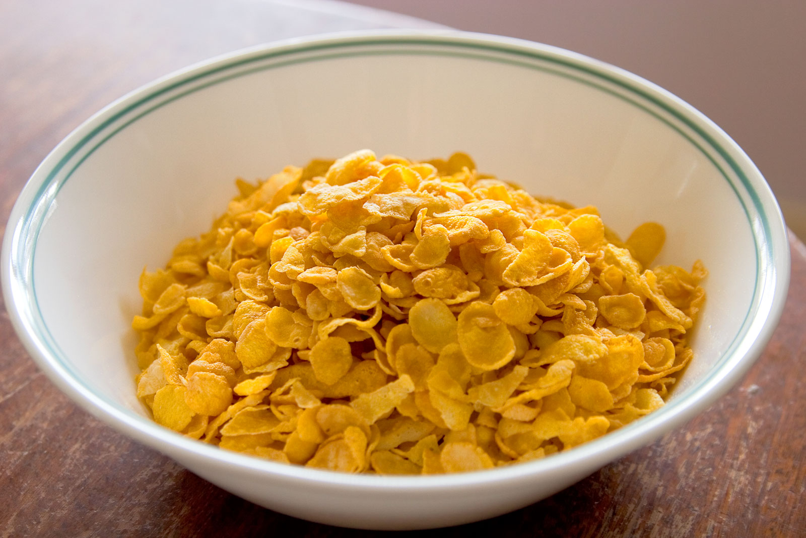cornflakes_in_bowl