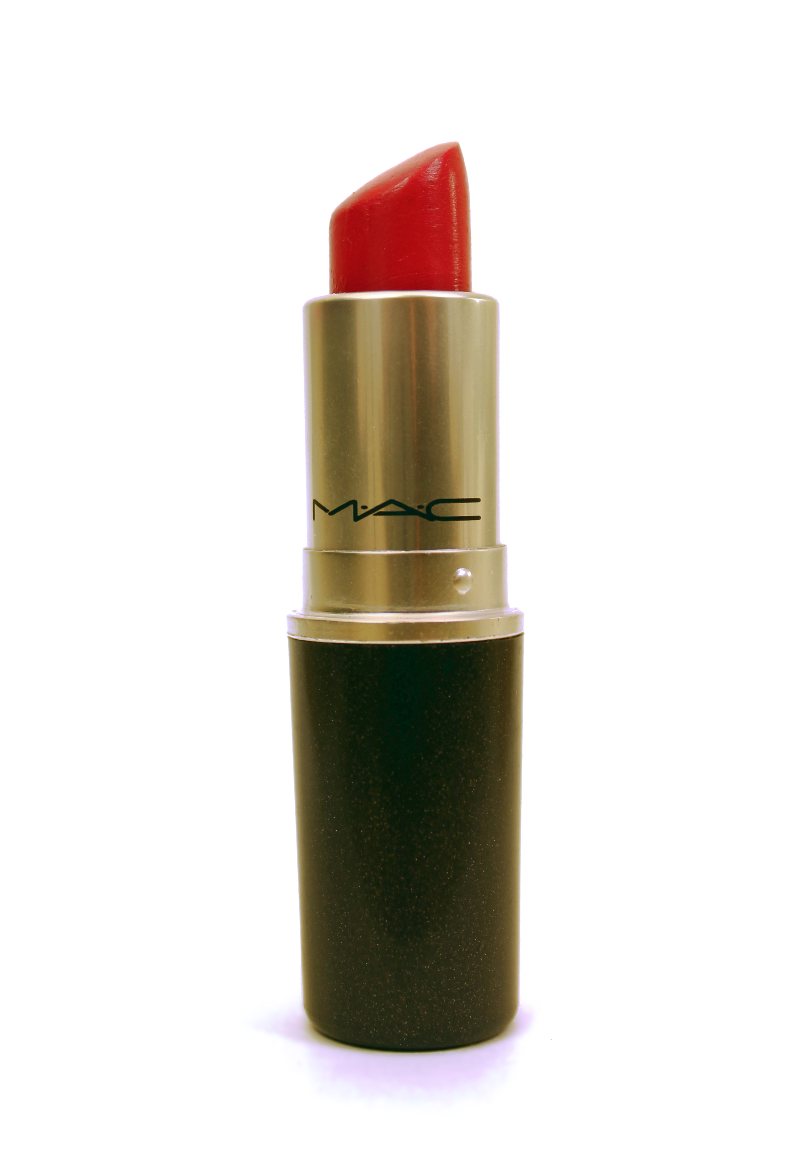 mac_pink_lipstick_1