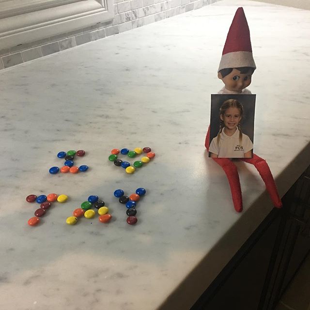 elf-on-the-shelf-things-life-15253117_242061186213512_6528539783877099520_n