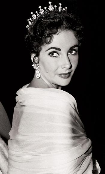 032311-elizabeth-taylor-jewelry2-350x580_0